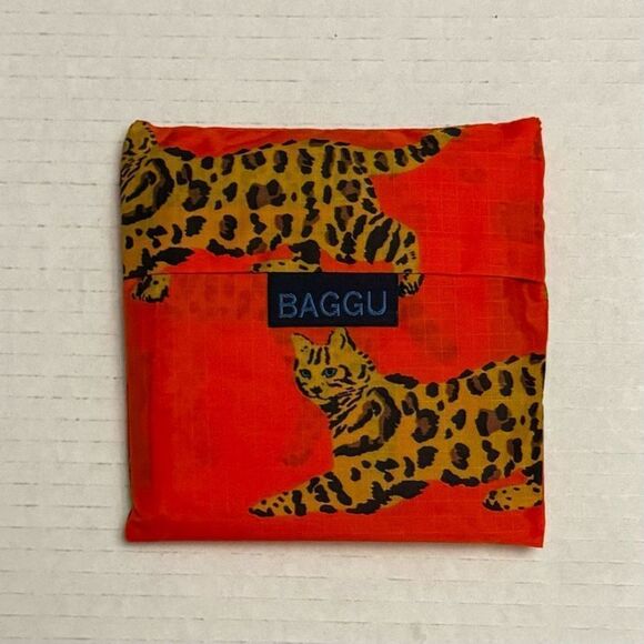 BAGGU Handbags - NWT Baggu Bengal Cat Orange Graphic Print Standard Size New